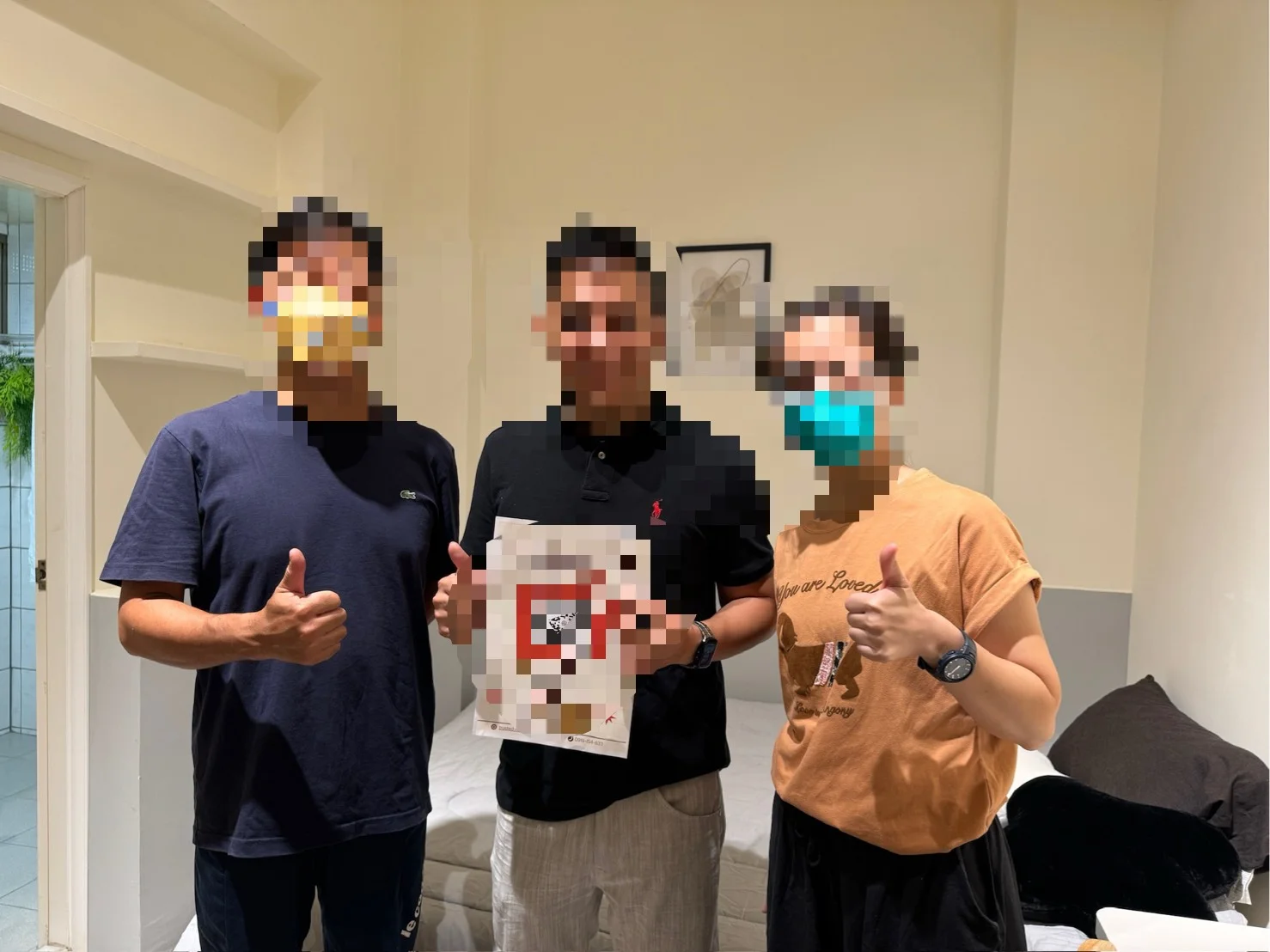 與合作屋主合影縮圖 3